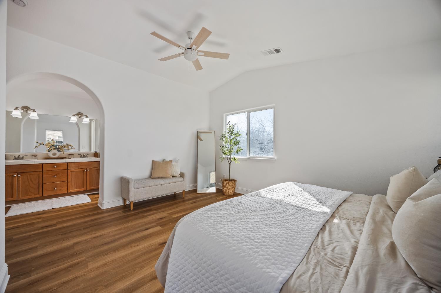 21399 S Haslem Ave, Riverdale, CA 93656