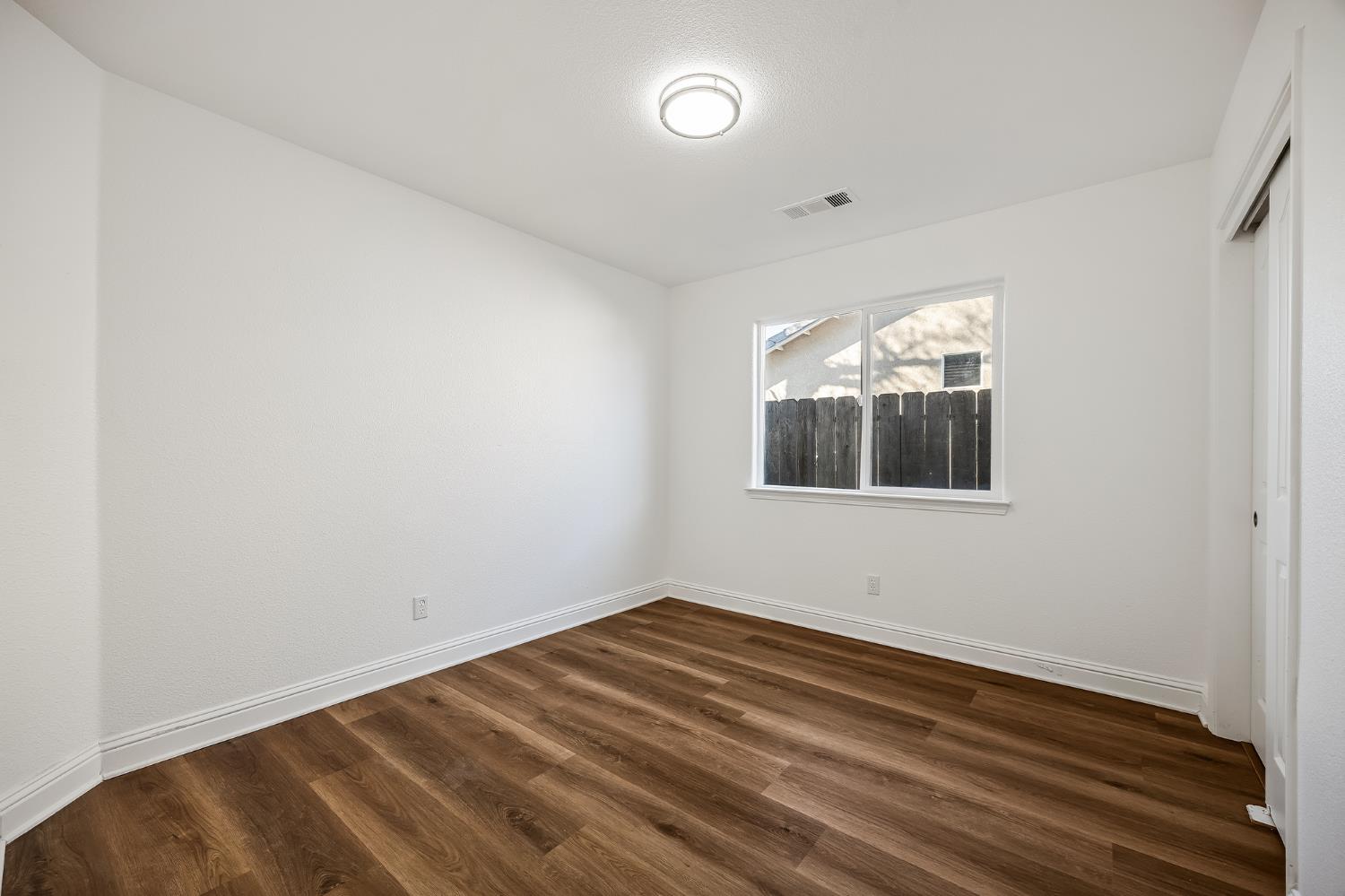 21399 S Haslem Ave, Riverdale, CA 93656