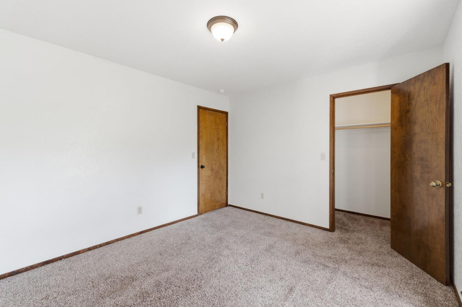 30449 Corral Dr, Coarsegold, CA 93614