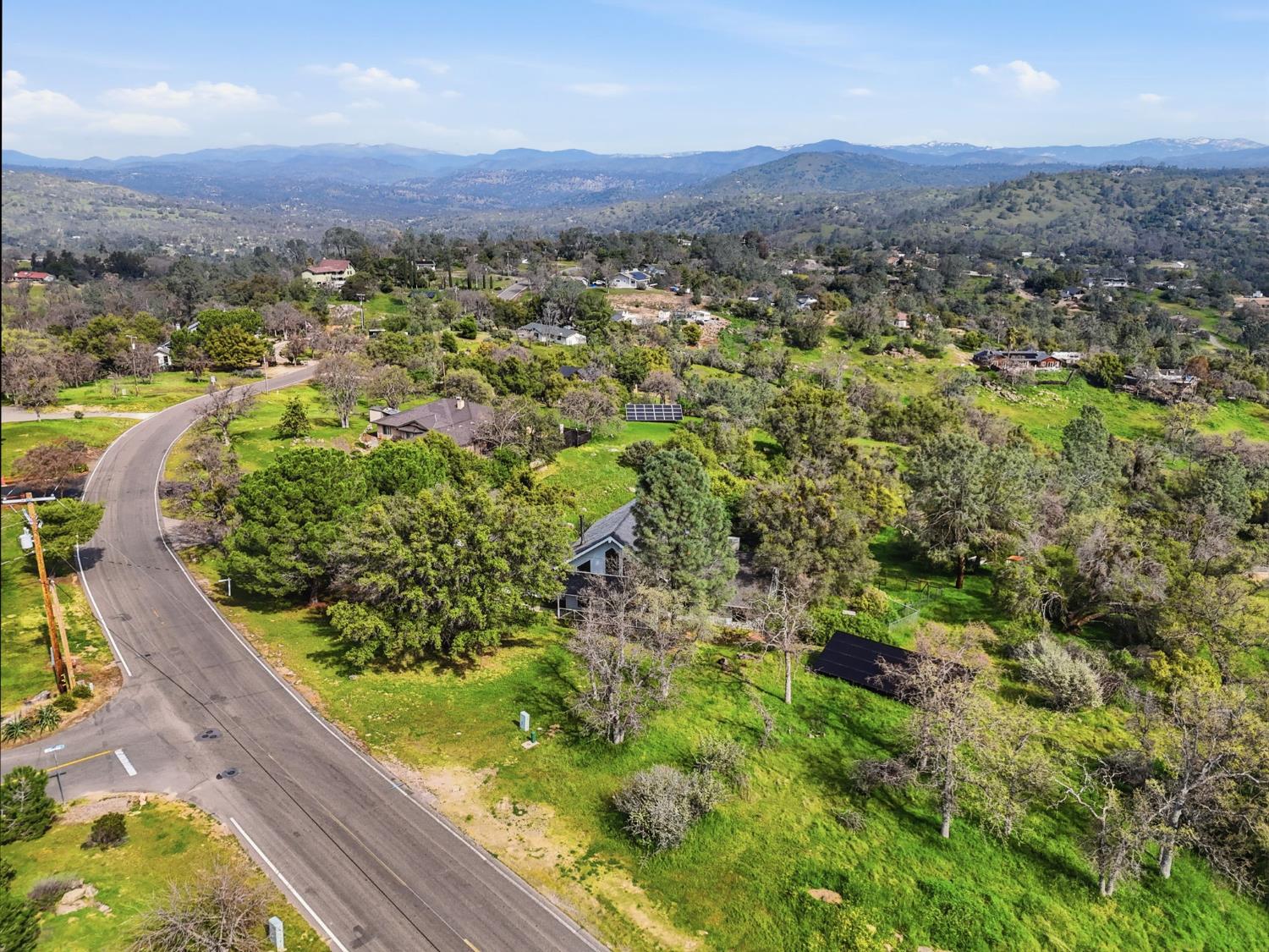 30449 Corral Dr, Coarsegold, CA 93614