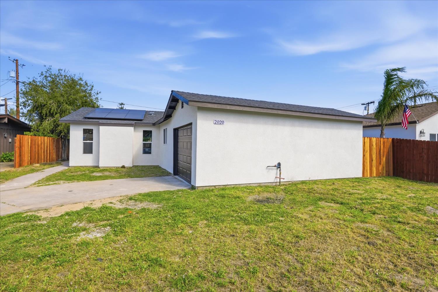 2020 Aspen St, Selma, CA 93662