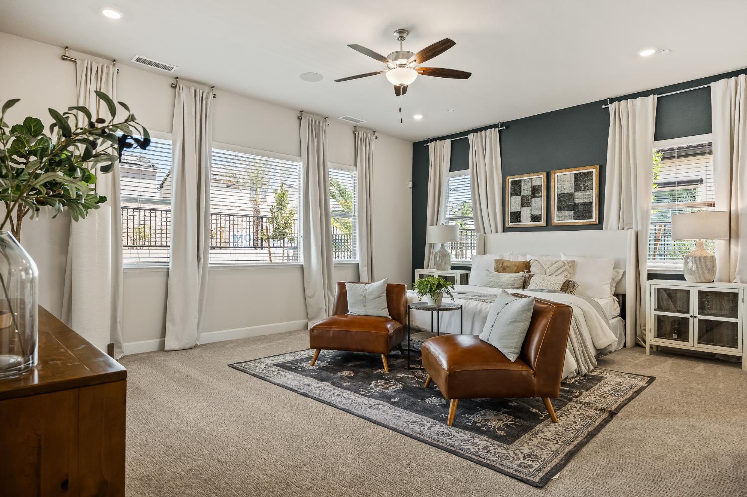 11214 N Via Ravenna Dr, Fresno, CA 93730