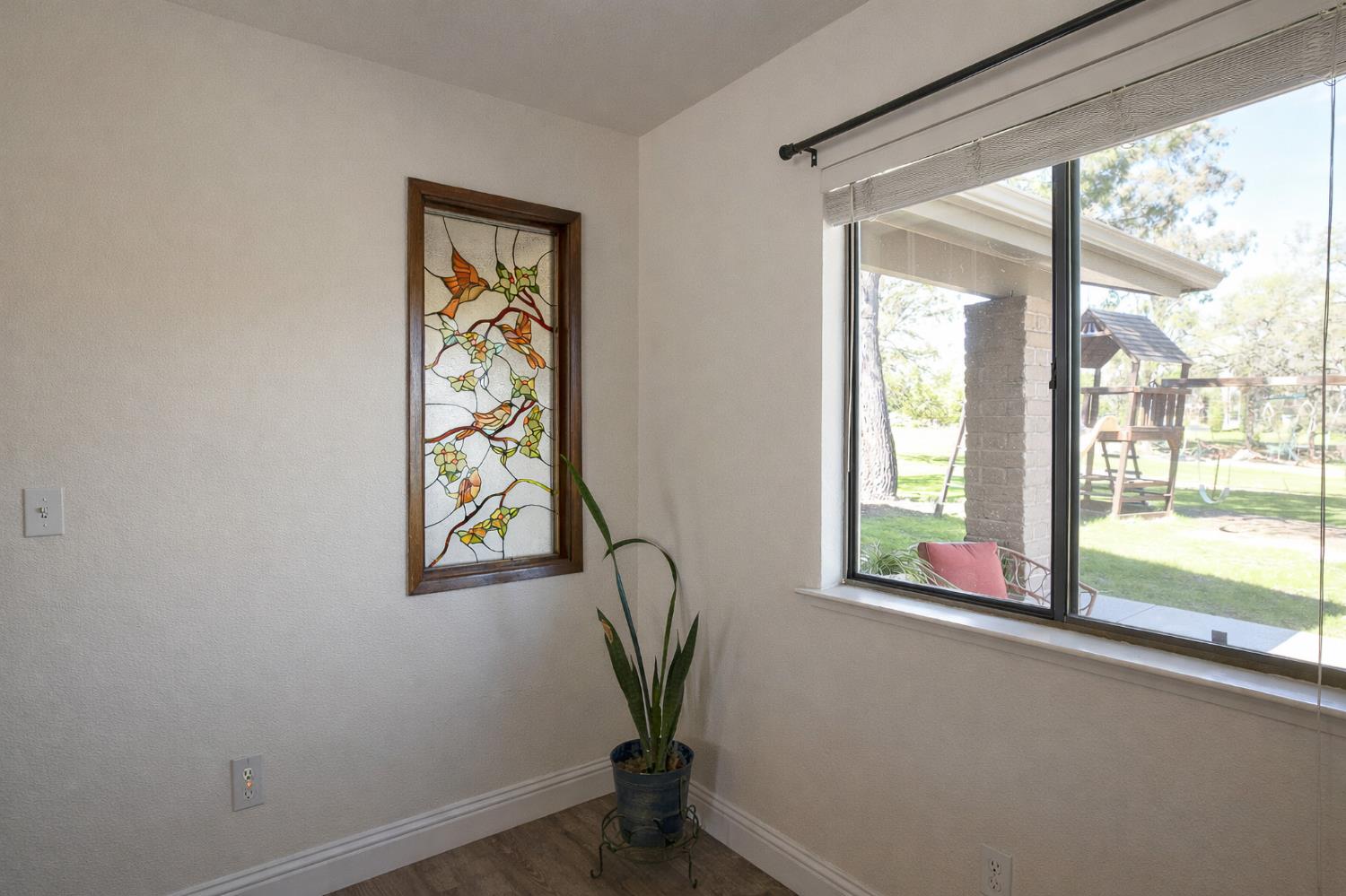 30451 Horseshoe Dr, Coarsegold, CA 93614