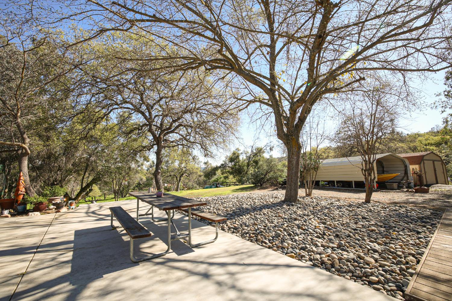 30451 Horseshoe Dr, Coarsegold, CA 93614