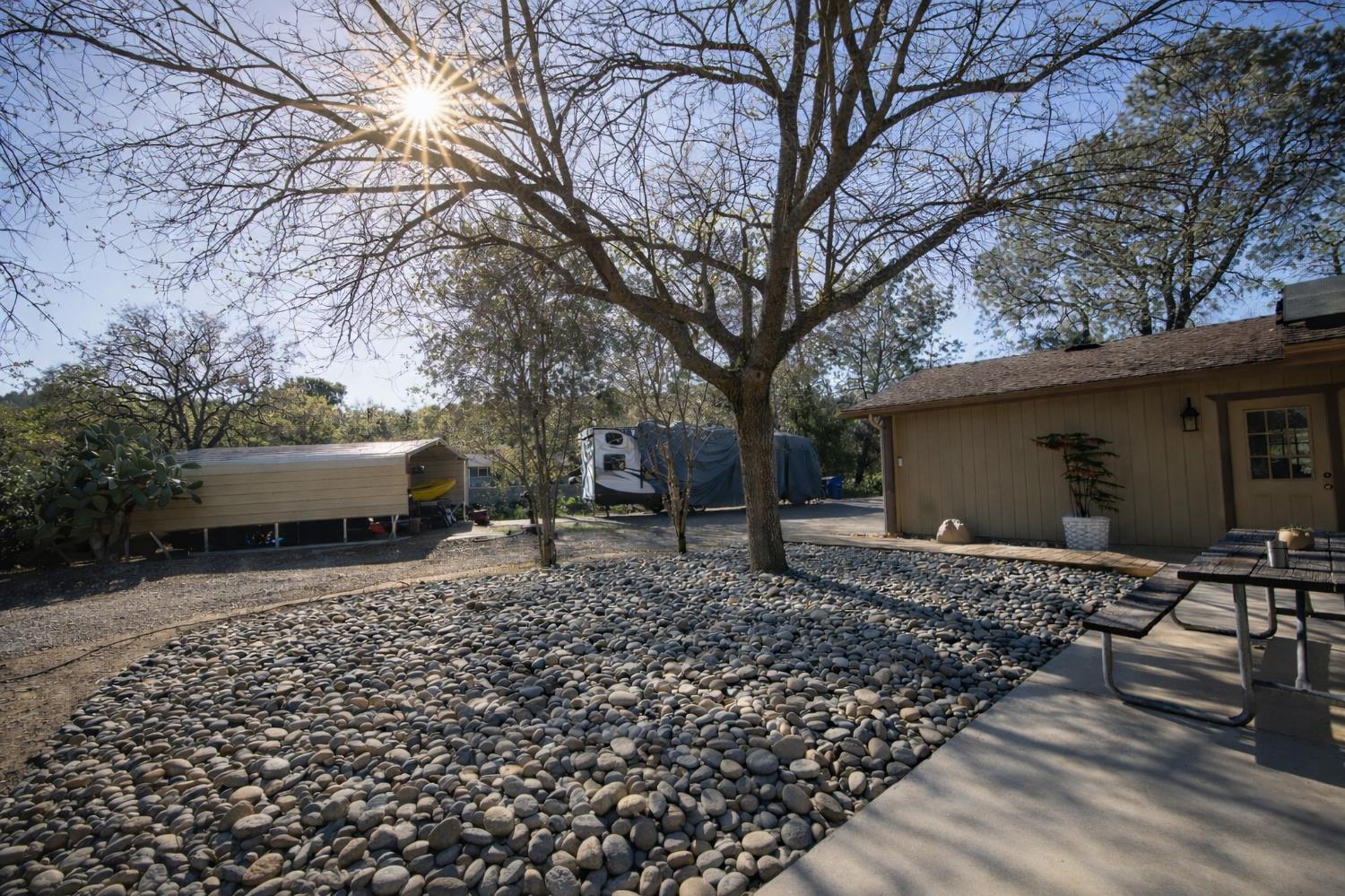 30451 Horseshoe Dr, Coarsegold, CA 93614