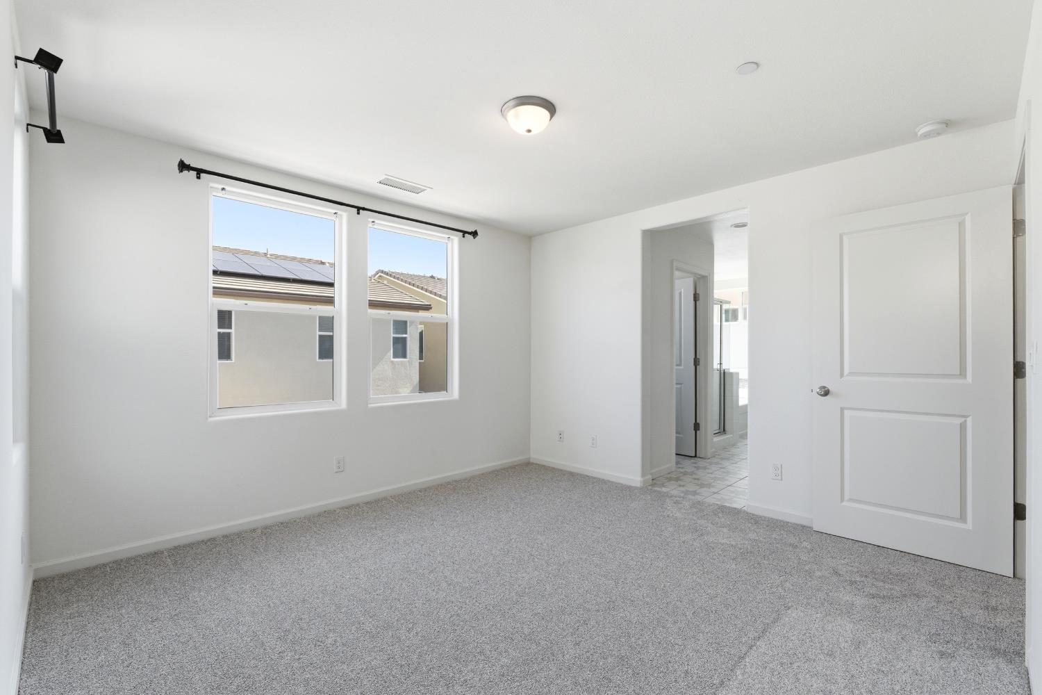 115 Capstone Way S, Madera, CA 93636