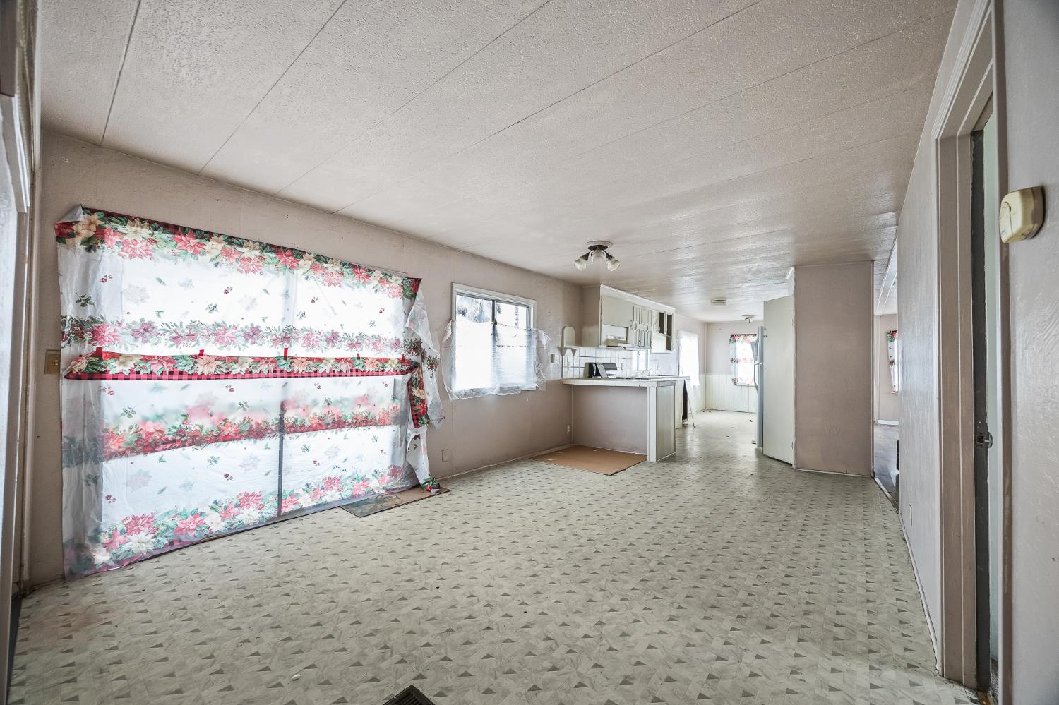 9631 Garden, Hanford, CA 93230