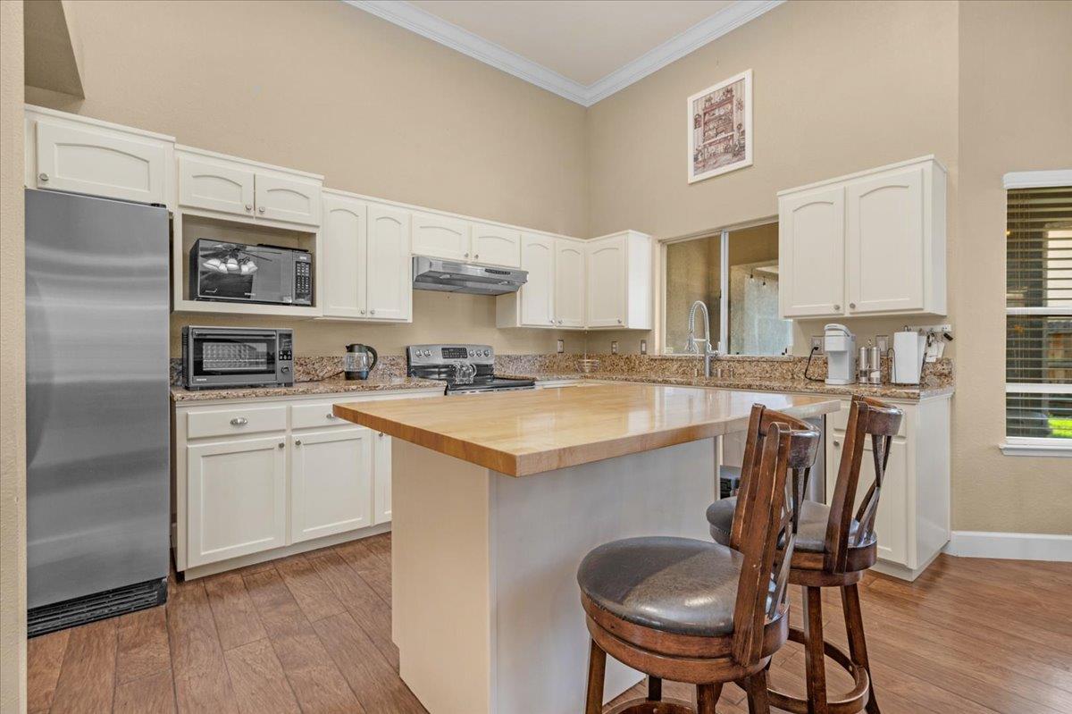 1779 E Niles Ave, Fresno, CA 93720