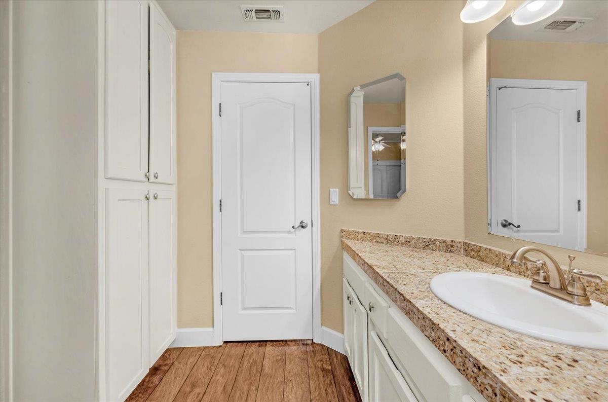 1779 E Niles Ave, Fresno, CA 93720