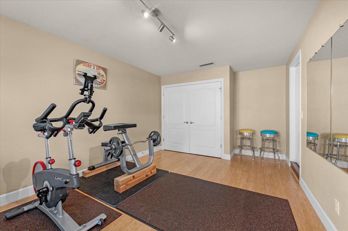 1779 E Niles Ave, Fresno, CA 93720