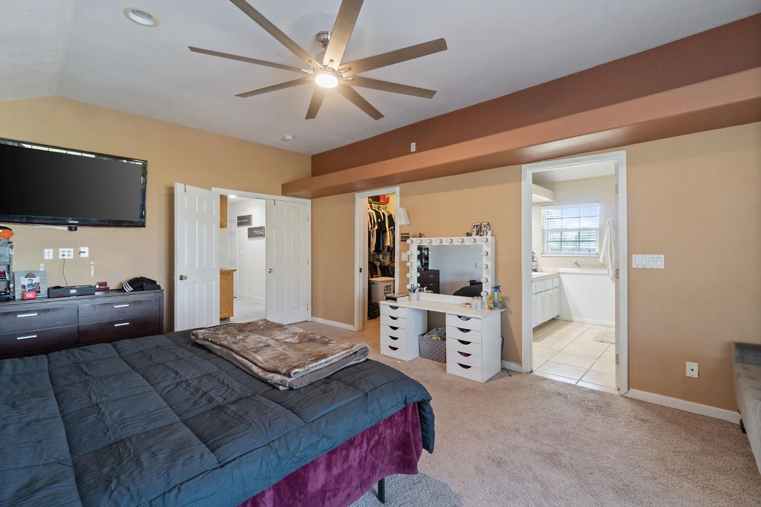 18294 Road 27, Madera, CA 93638