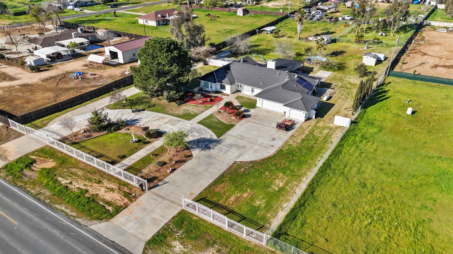 18294 Road 27, Madera, CA 93638