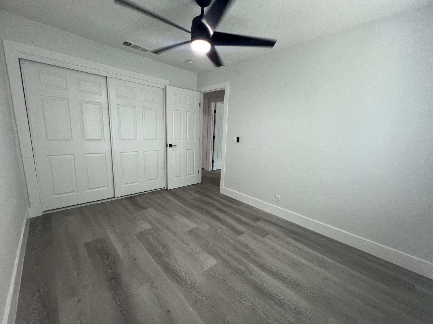 657 W Parlier Ave #125, Reedley, CA 93654