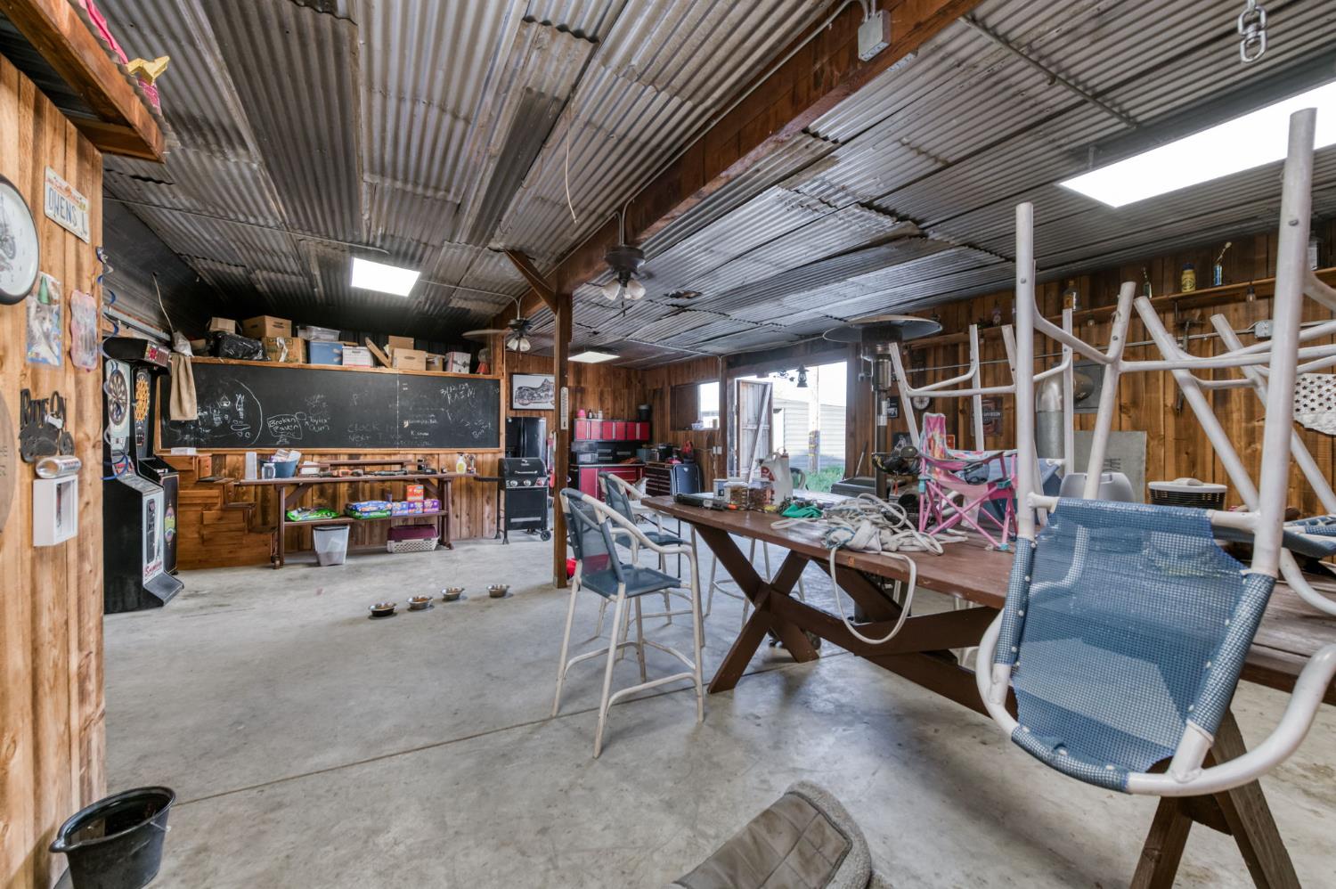 540 10Th Ave, Kingsburg, CA 93631