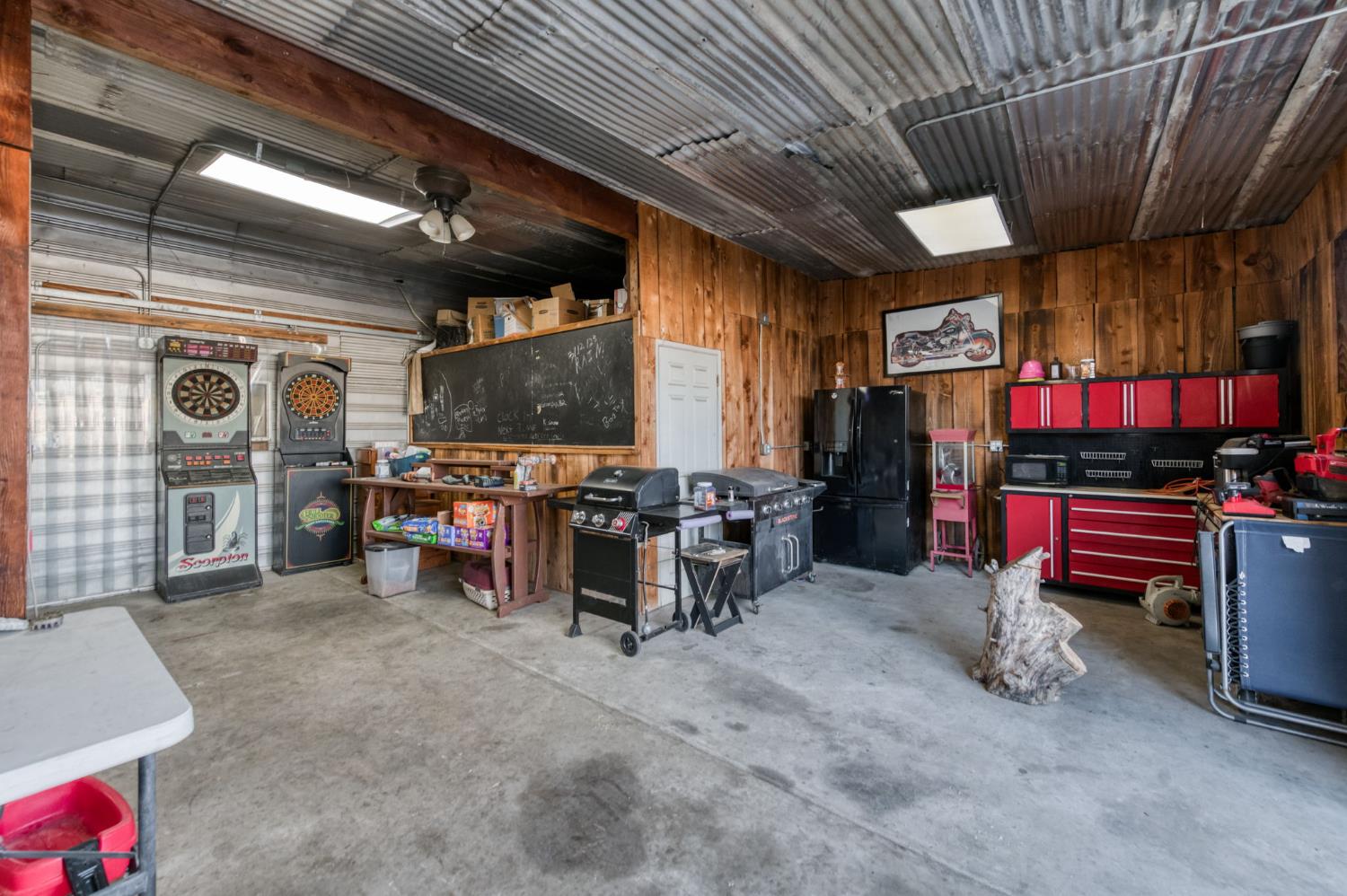 540 10Th Ave, Kingsburg, CA 93631