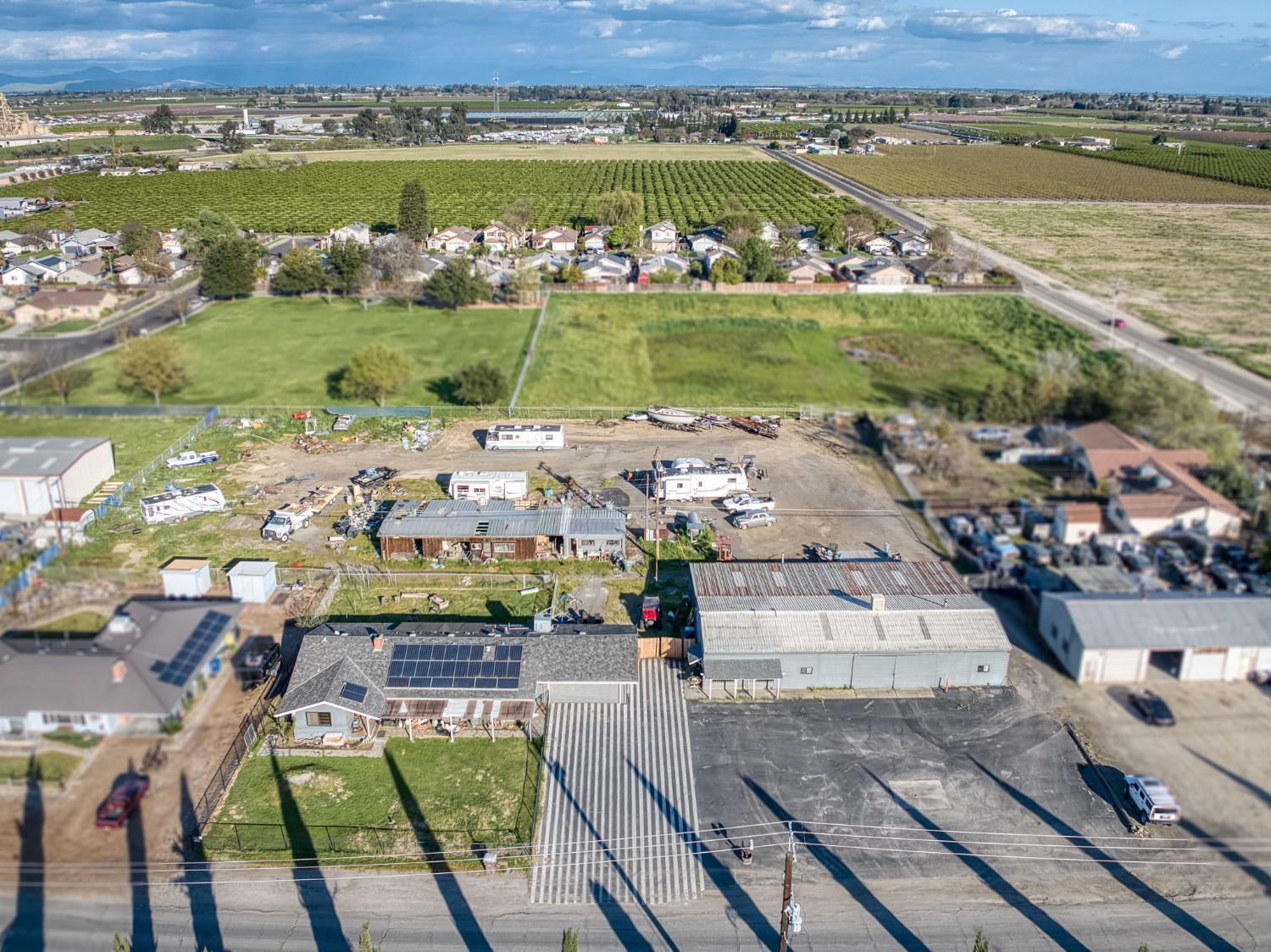 540 10Th Ave, Kingsburg, CA 93631