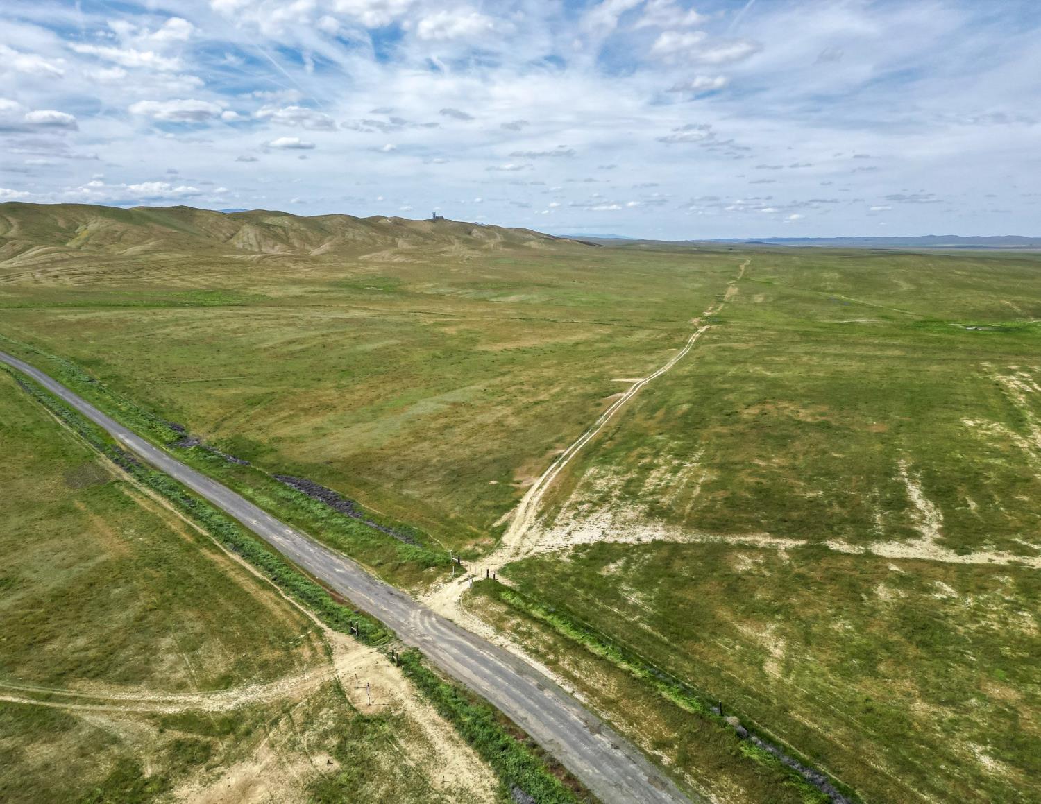 0 0 Kecks Rd, Lost Hills, CA 93249