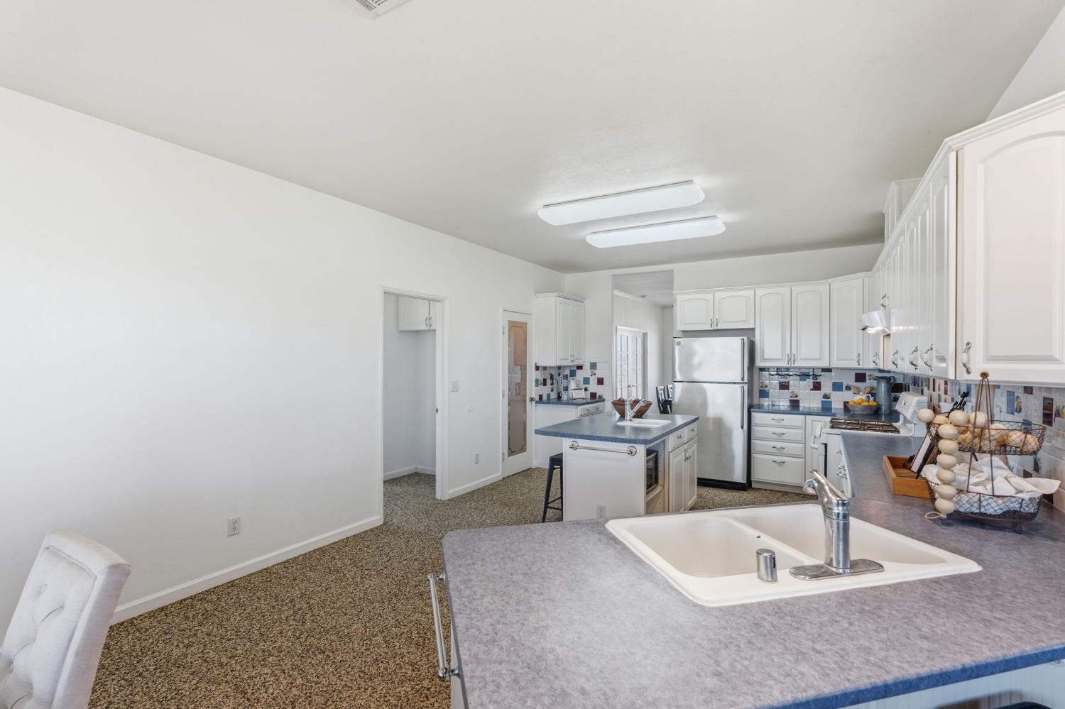 22581 Road 20, Chowchilla, CA 93610