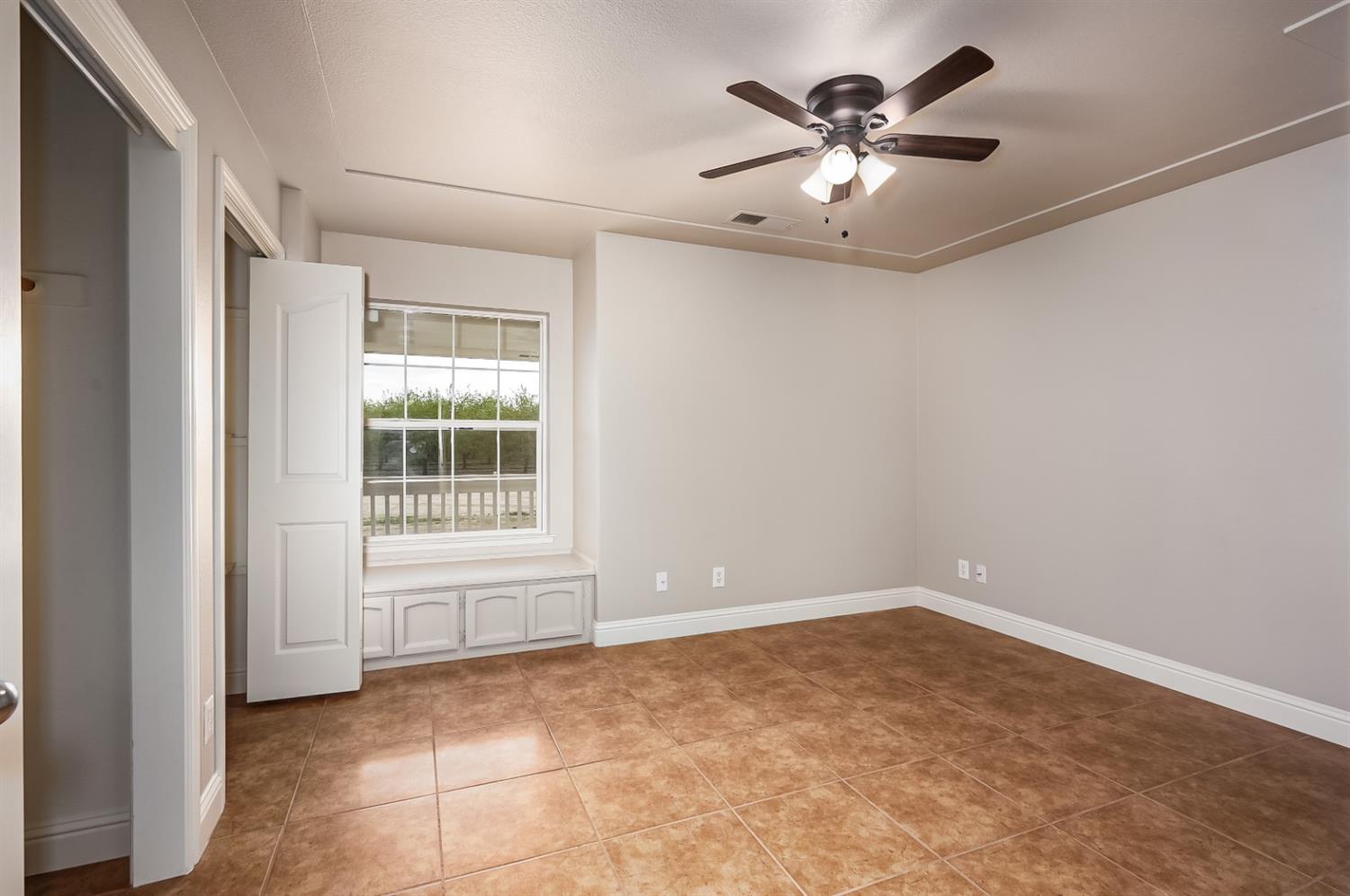 10277 Road 28 1/2, Madera, CA 93637