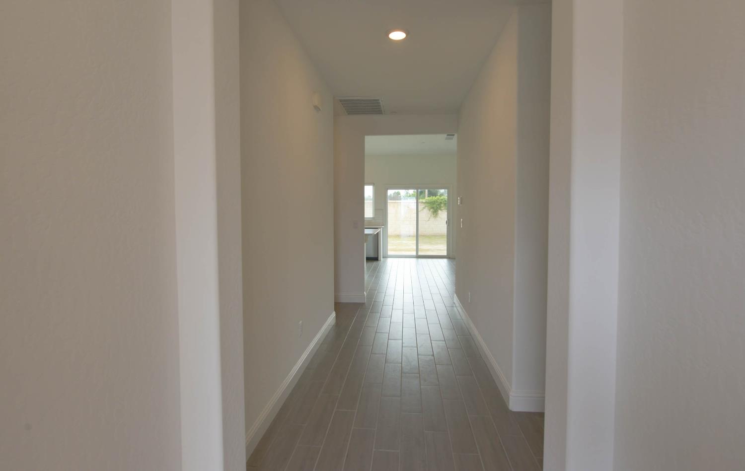 7147 W Twain Ave, Fresno, CA 93723