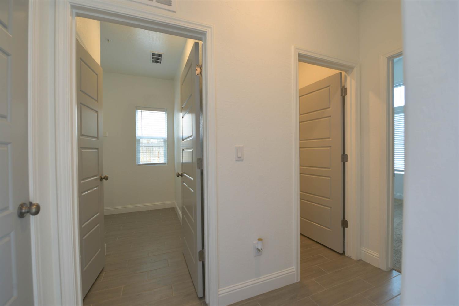 7147 W Twain Ave, Fresno, CA 93723