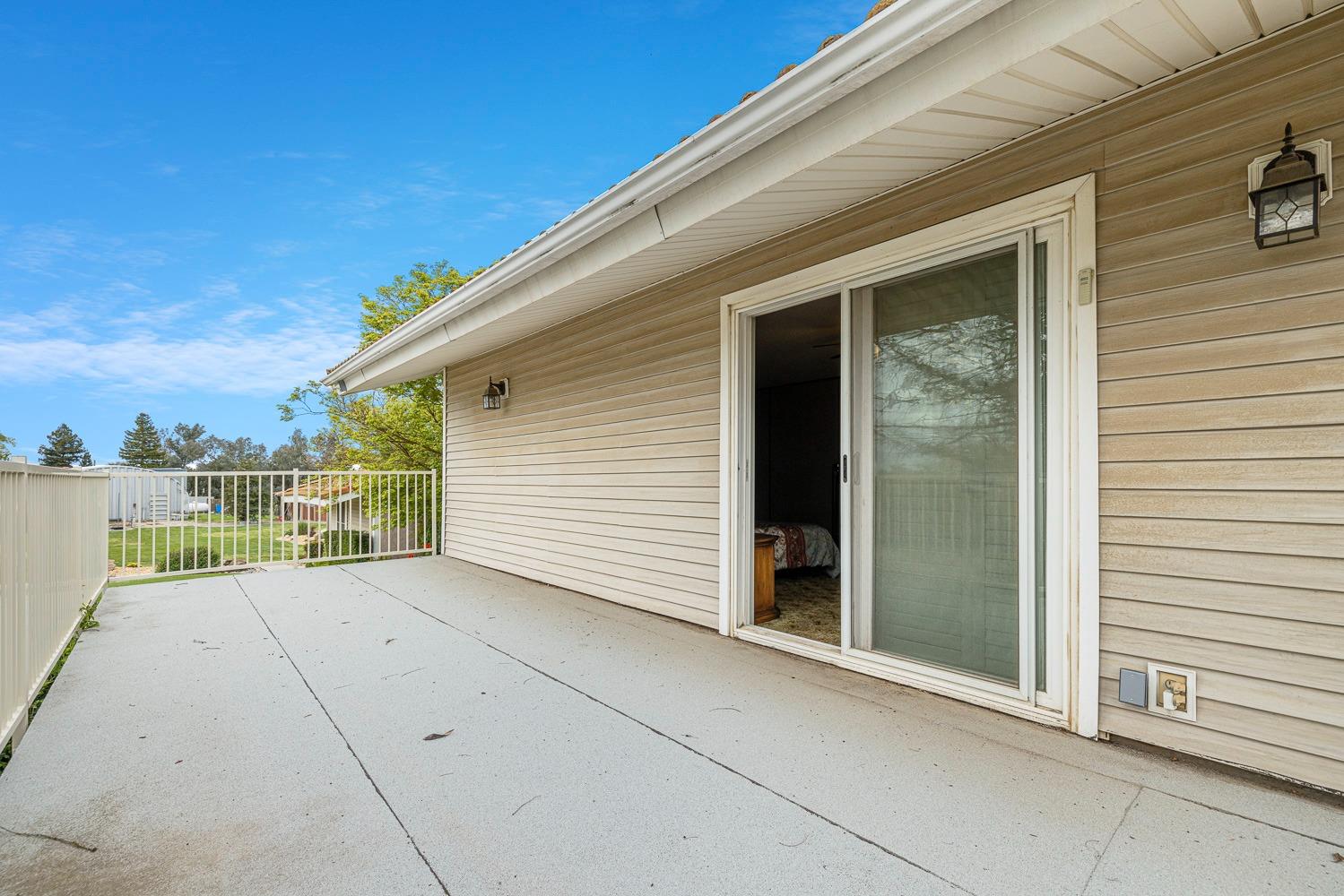 35427 Avenue 14, Madera, CA 93636