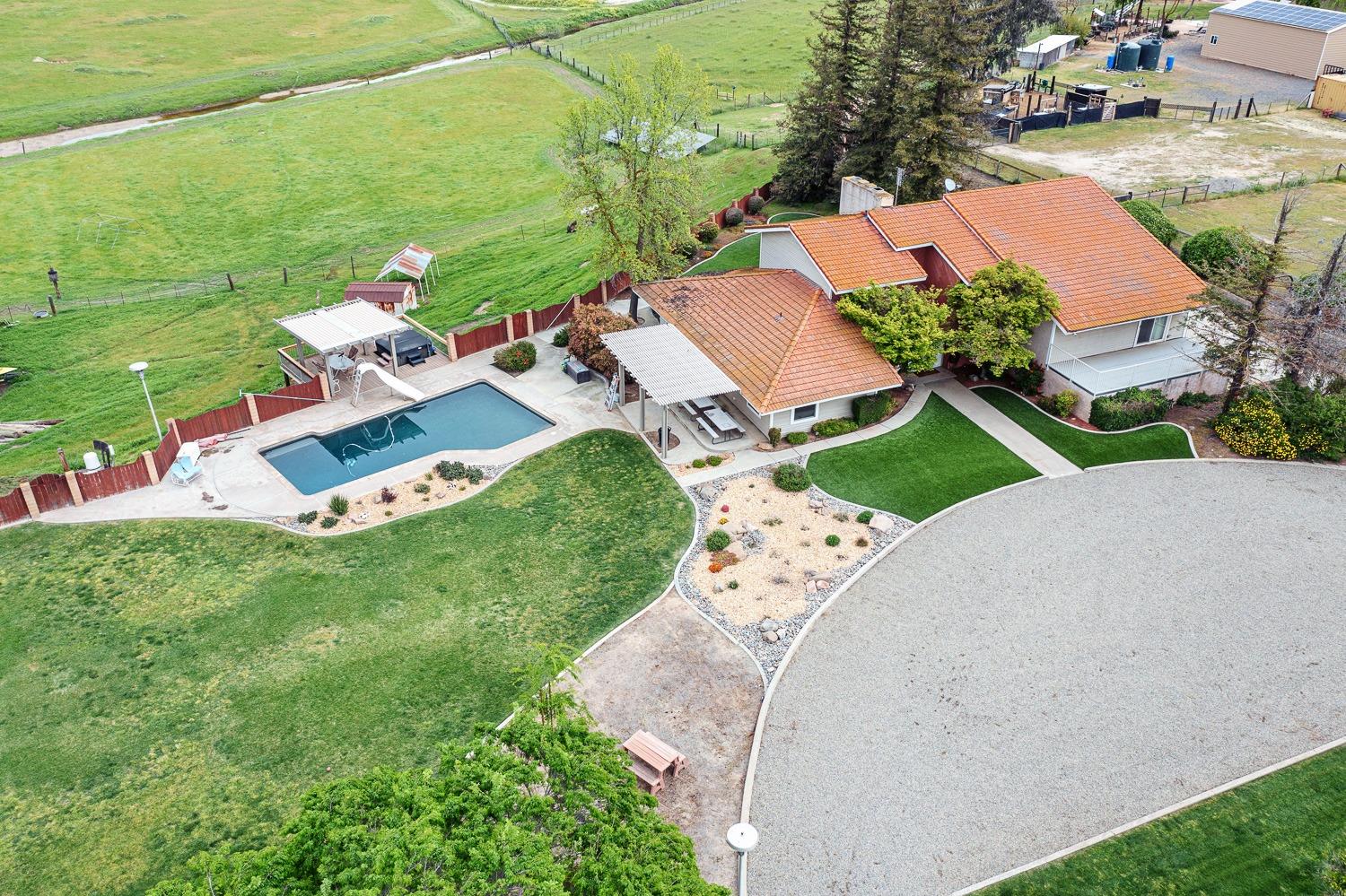 35427 Avenue 14, Madera, CA 93636