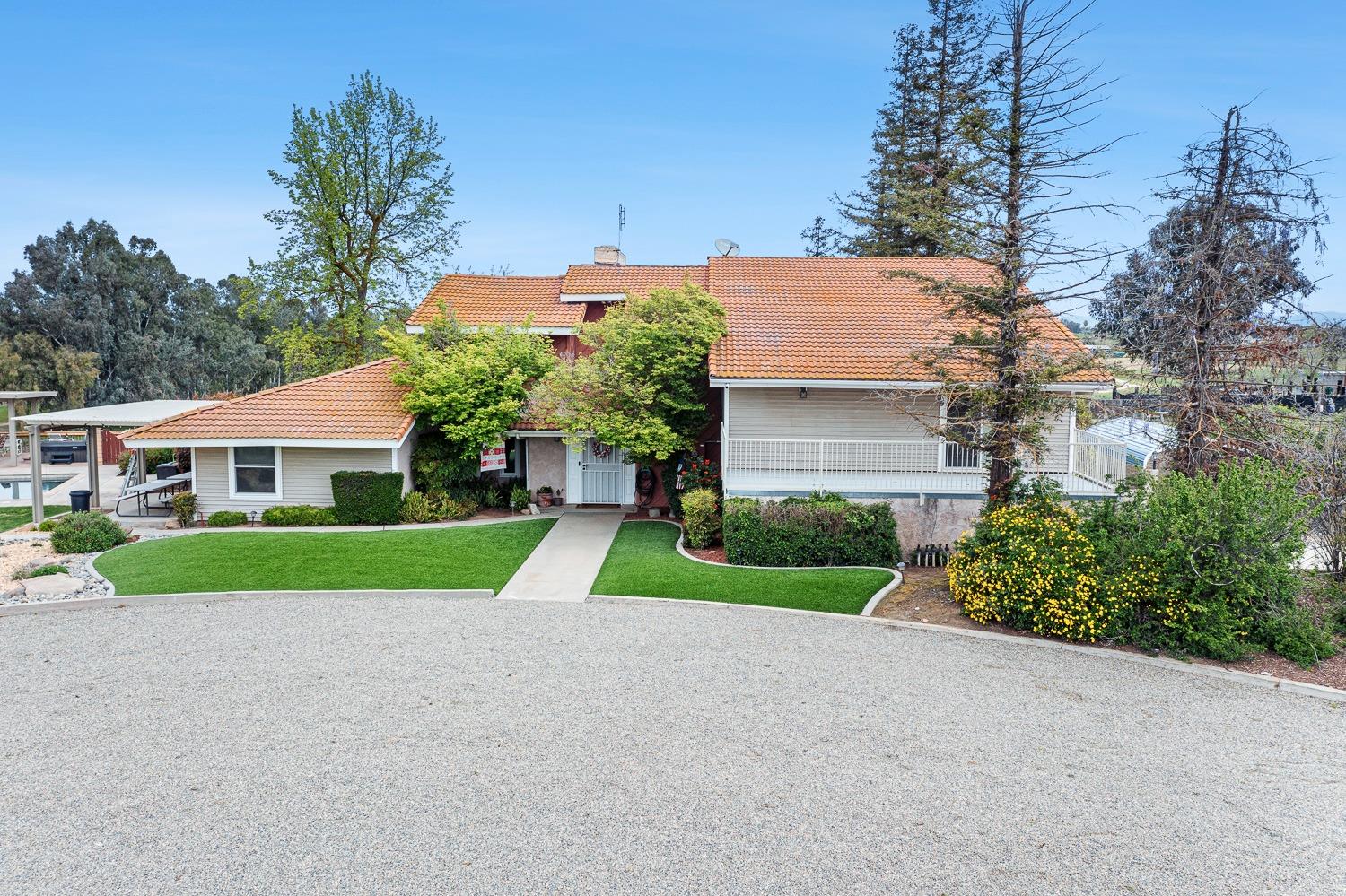 35427 Avenue 14, Madera, CA 93636