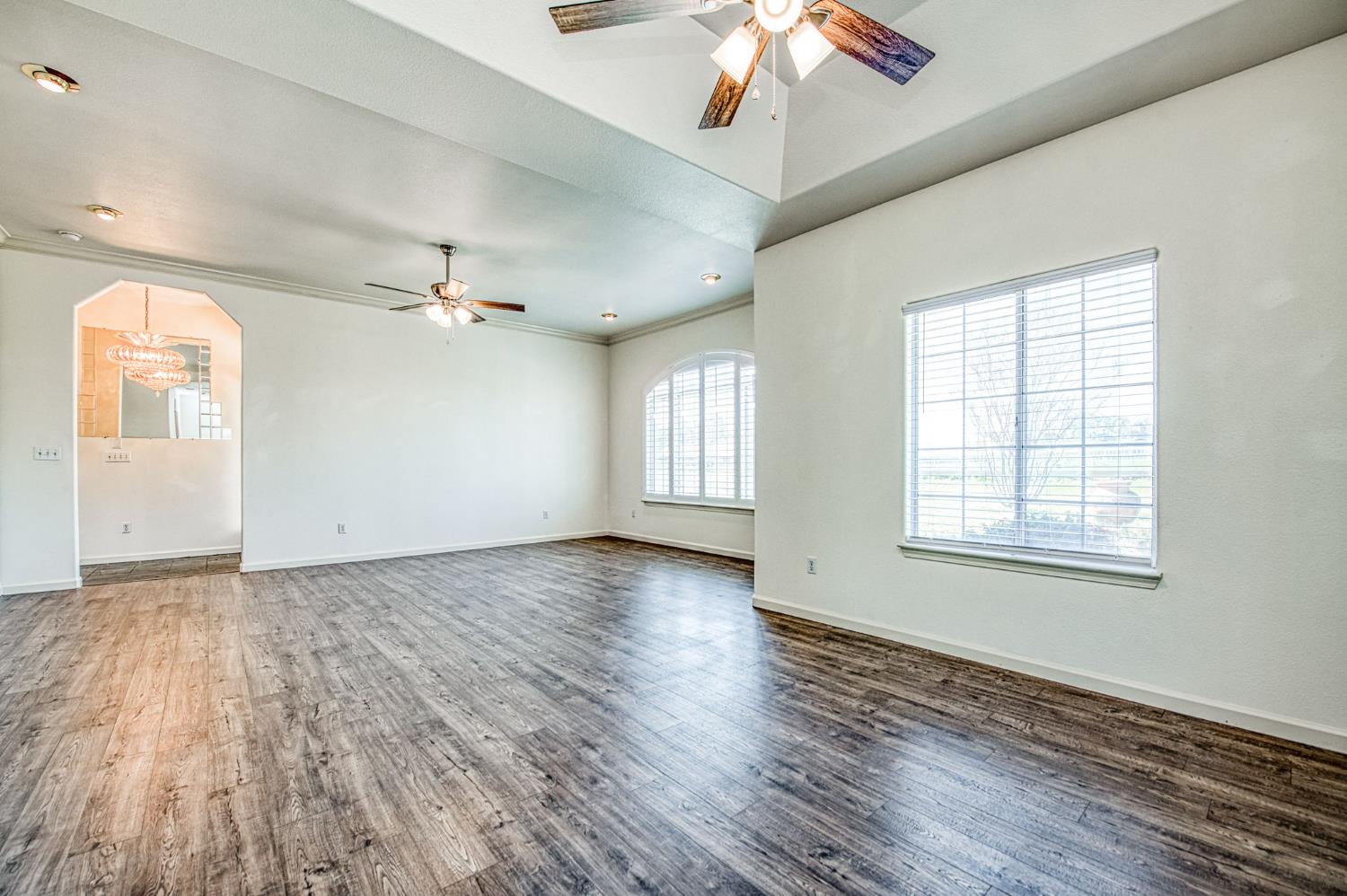 16601 La Canada Rd, Madera, CA 93636