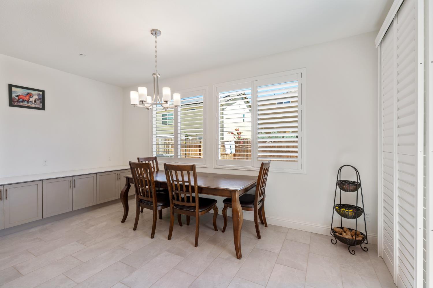 4188 N Contessa Ave, Fresno, CA 93723