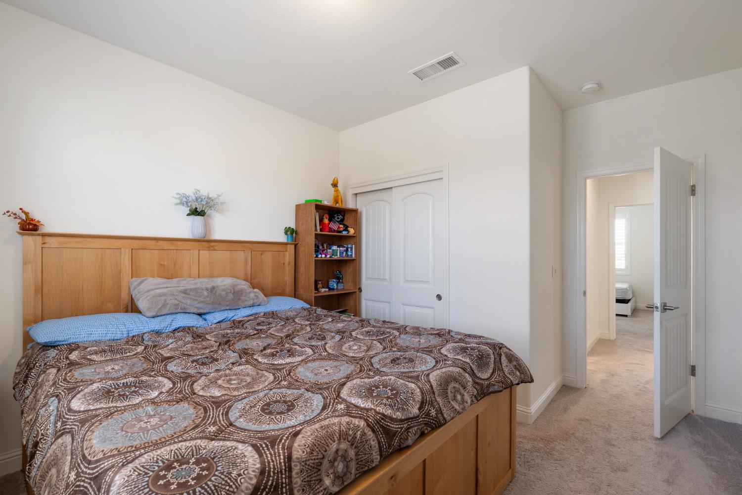 4188 N Contessa Ave, Fresno, CA 93723