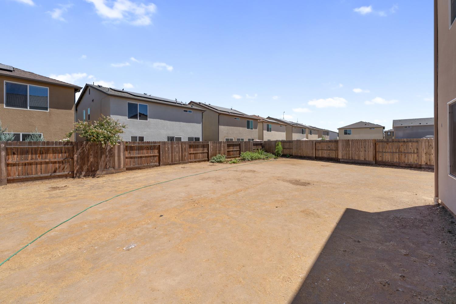 4188 N Contessa Ave, Fresno, CA 93723