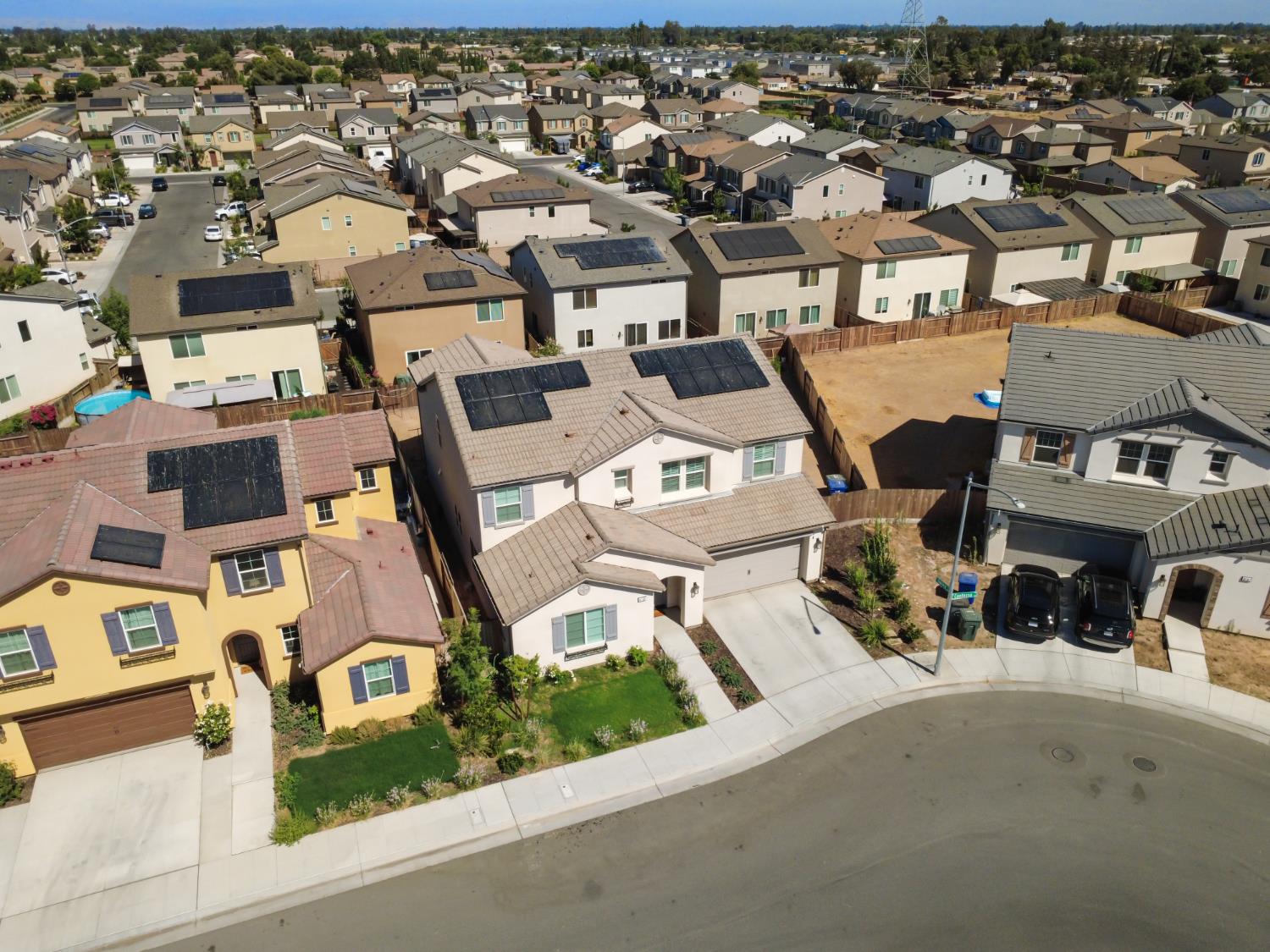 4188 N Contessa Ave, Fresno, CA 93723