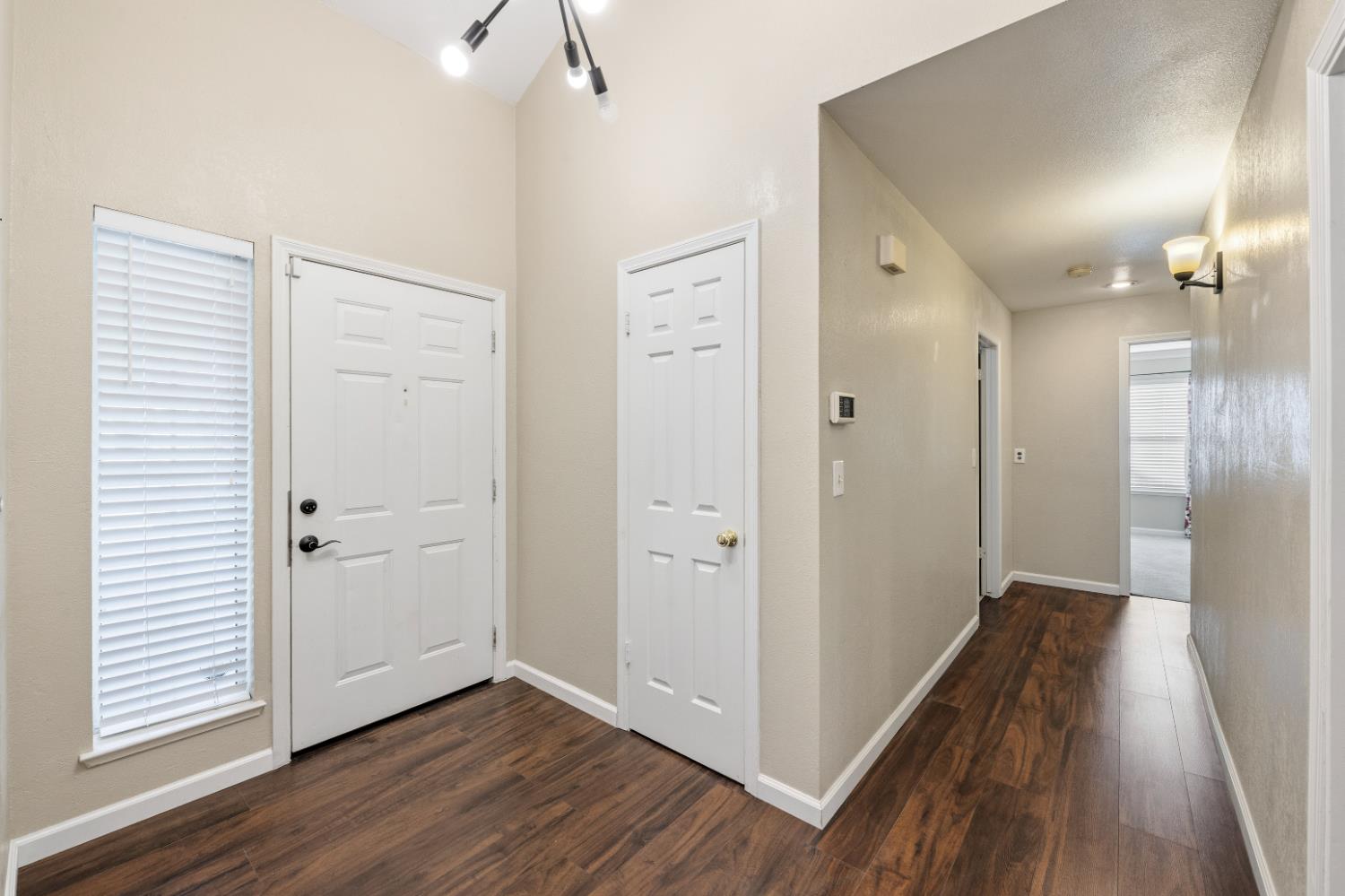 8099 N Orchard St, Fresno, CA 93720