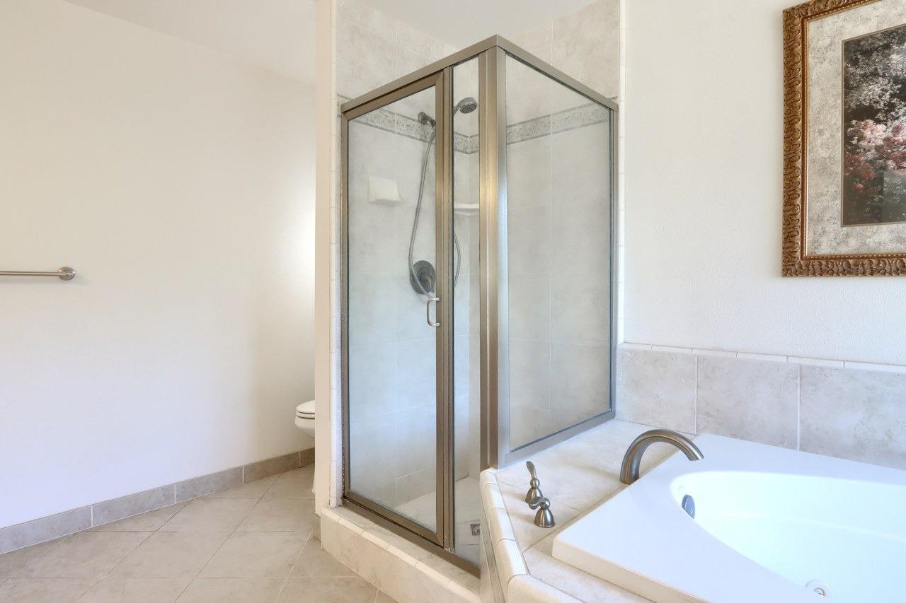 38788 Goldenrod Ln, Oakhurst, CA 93644