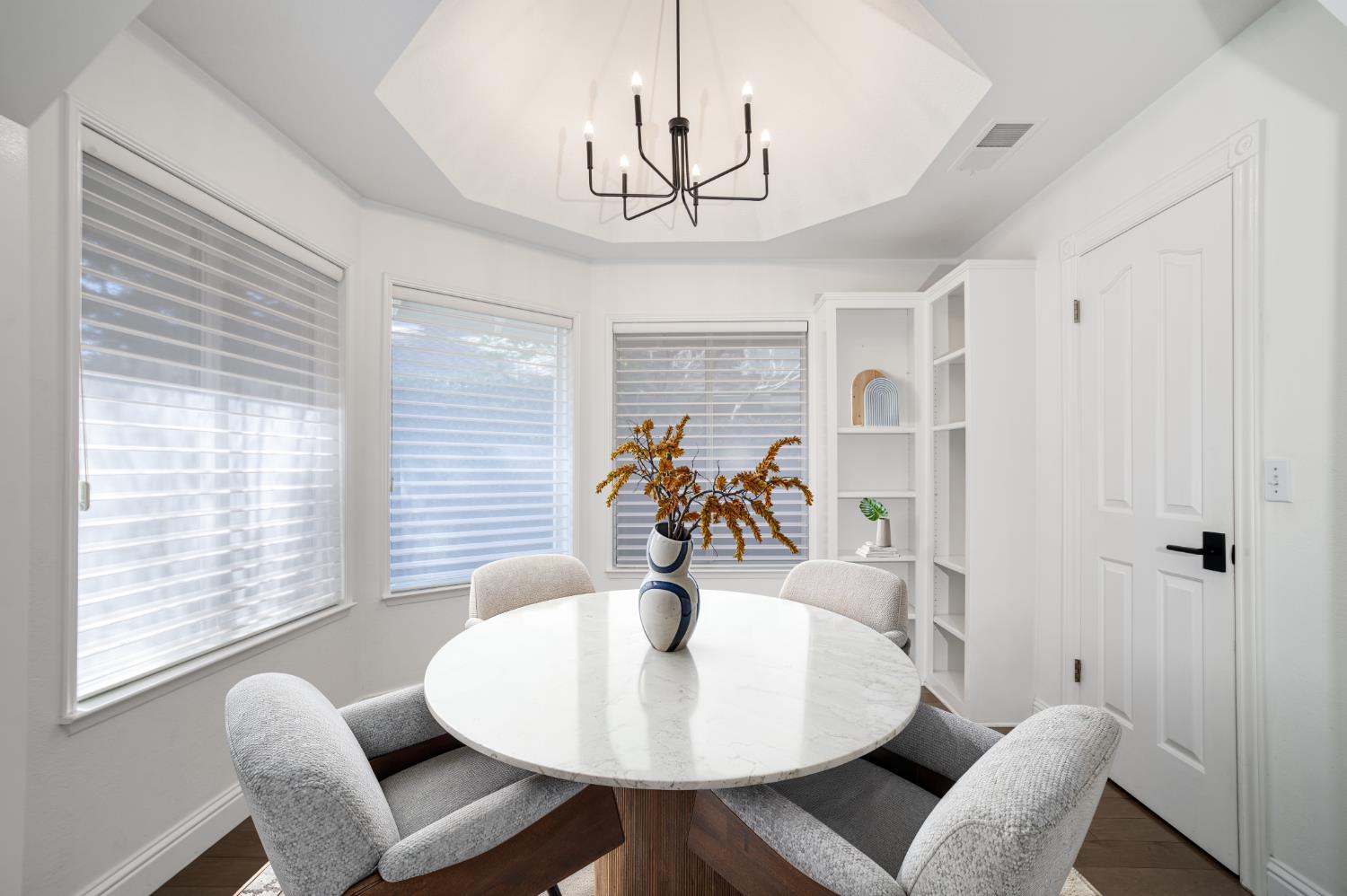 2727 W Bluff Ave #125, Fresno, CA 93711