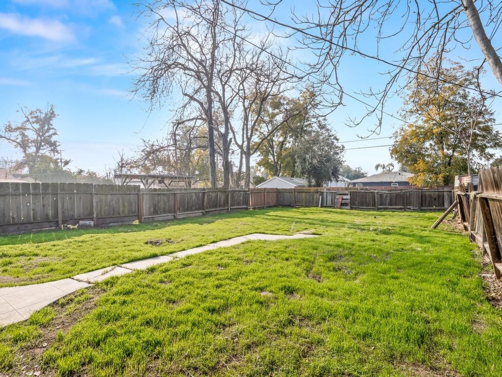 2258 S Holly, Fresno, CA 93706