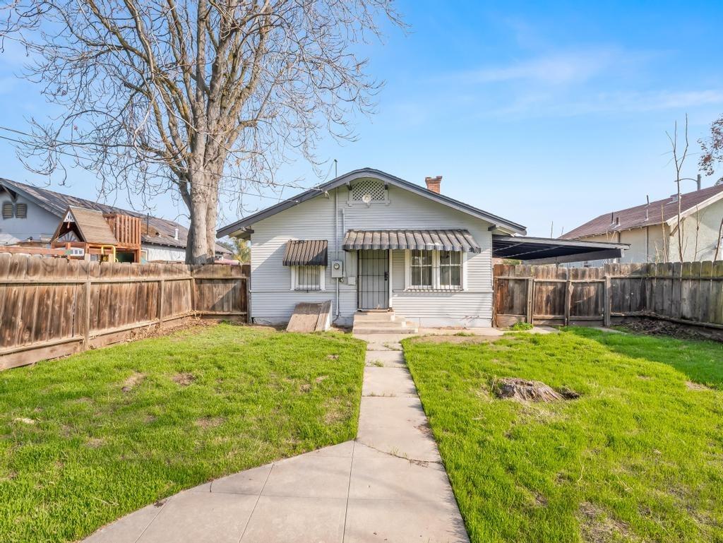 2258 S Holly, Fresno, CA 93706