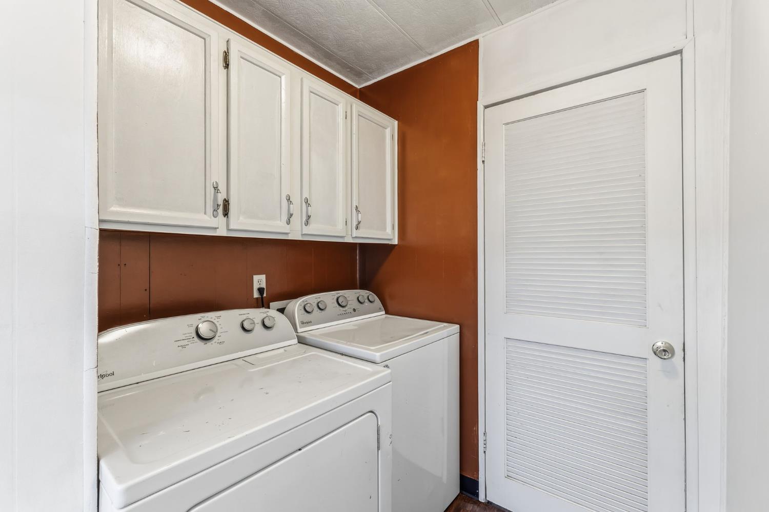 2533 W McKinley Ave #37, Fresno, CA 93728