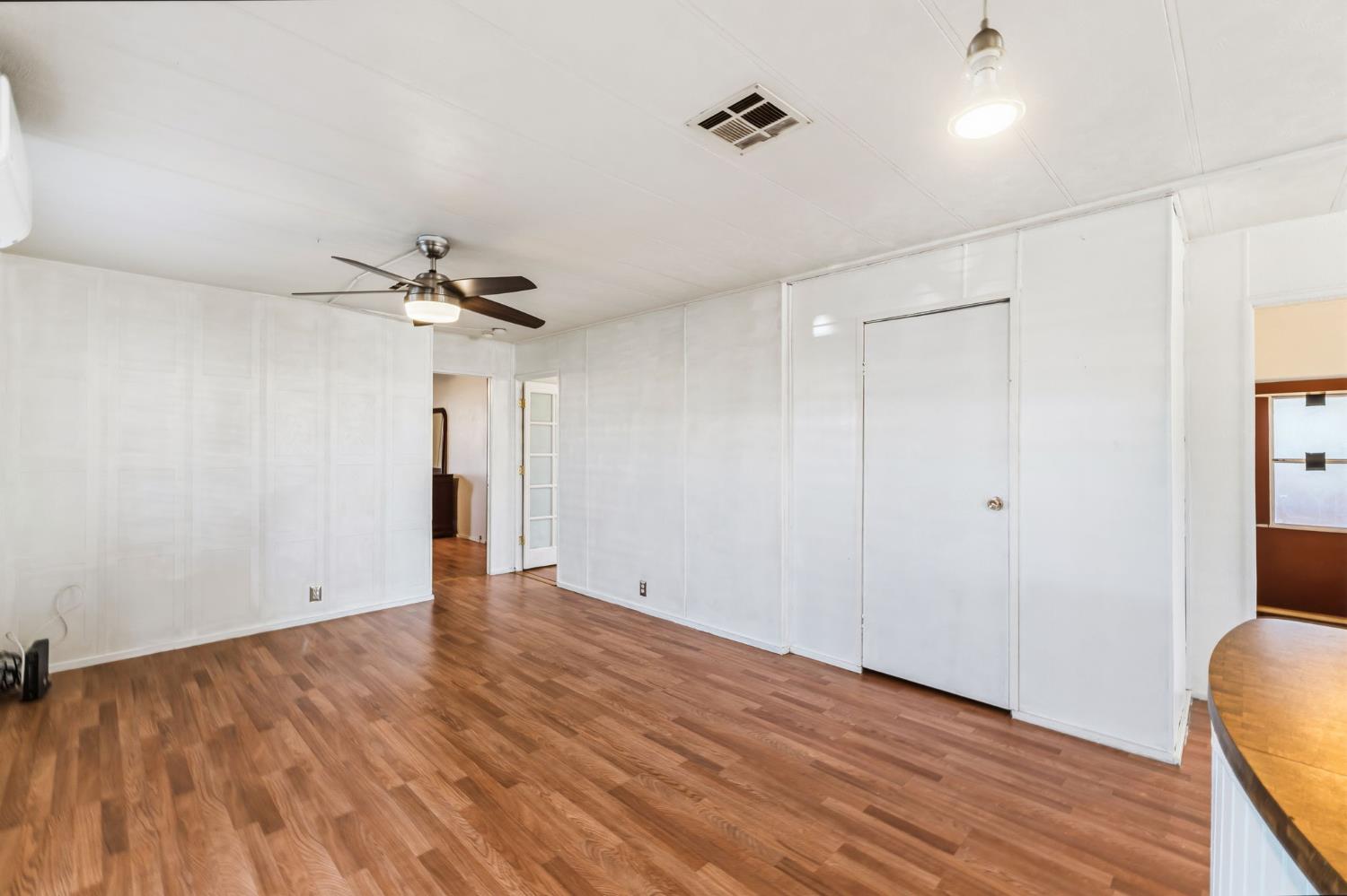 2533 W McKinley Ave #37, Fresno, CA 93728