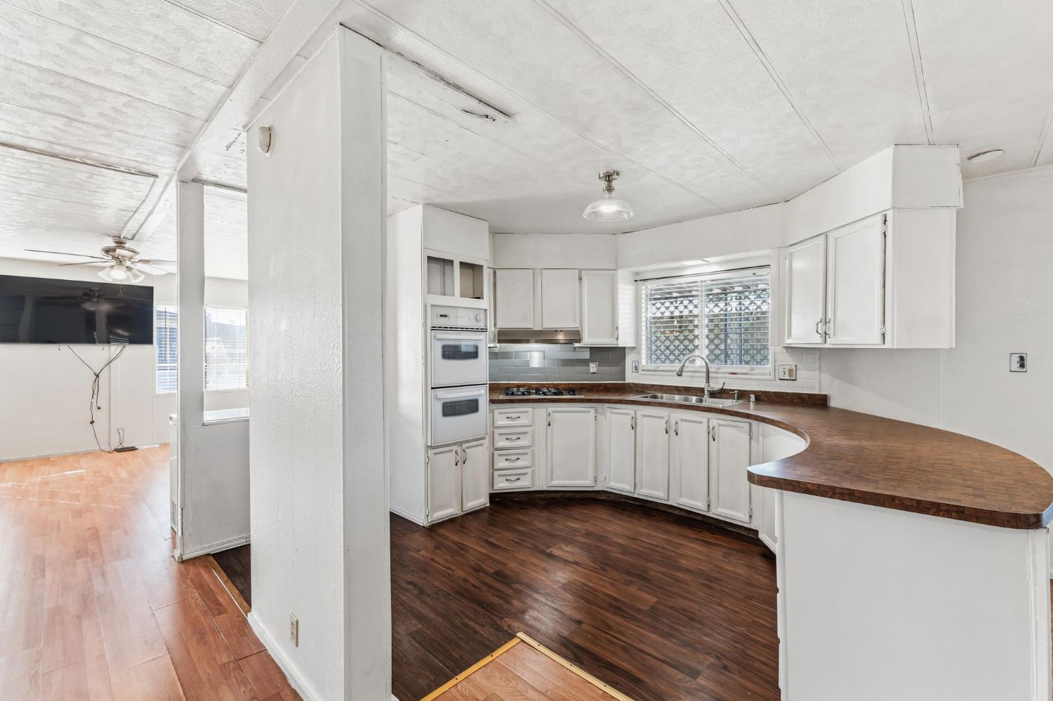 2533 W McKinley Ave #37, Fresno, CA 93728