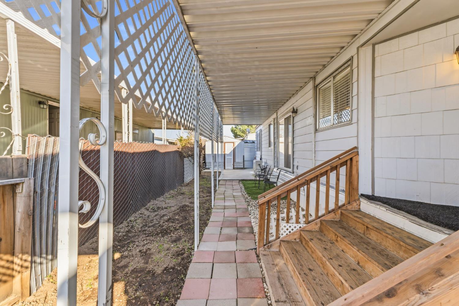 2533 W McKinley Ave #37, Fresno, CA 93728