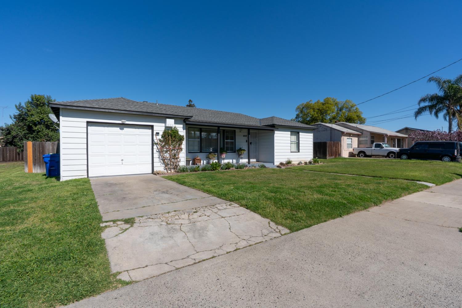 469 Cedar Ave, Atwater, CA 95301