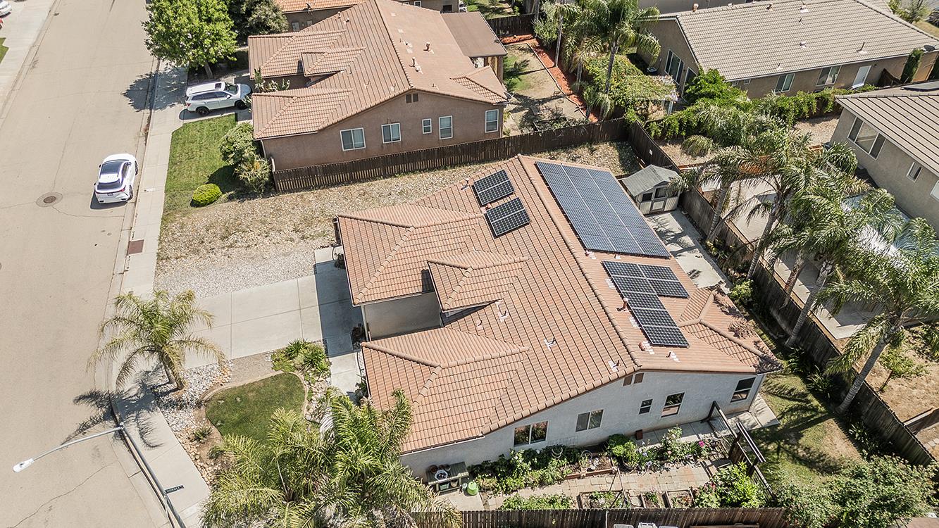 7357 E Redlands Ave, Fresno, CA 93737