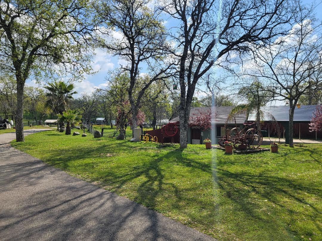 33323 Buttercup Lane, Yokuts Valley, CA 93675