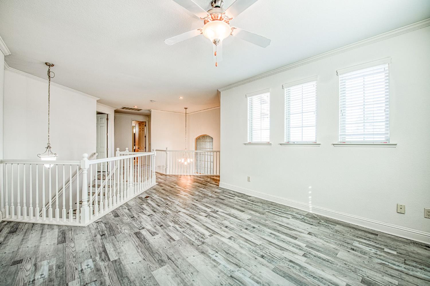 1407 E Via Marbella Dr, Fresno, CA 93730