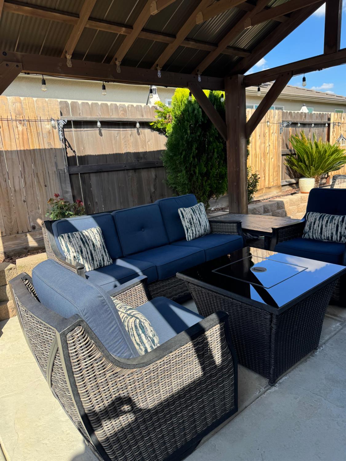 6954 E Braly, Fresno, CA 93727