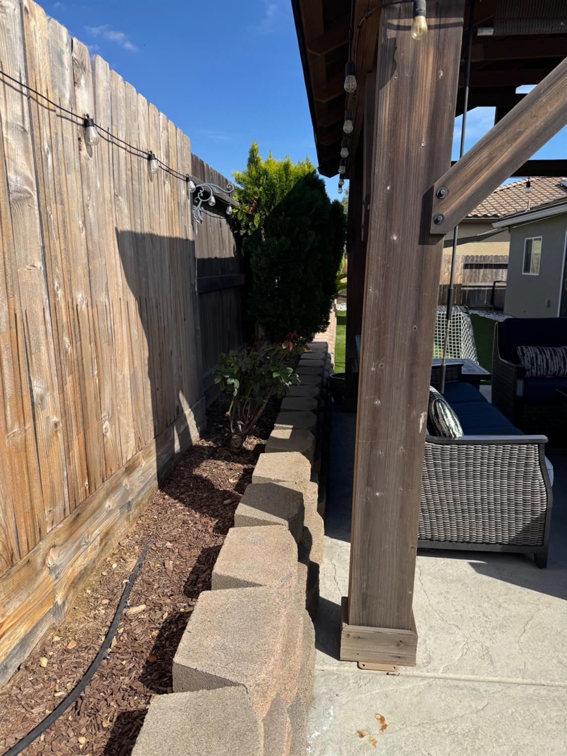 6954 E Braly, Fresno, CA 93727