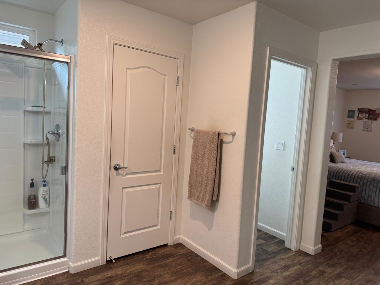 6954 E Braly, Fresno, CA 93727