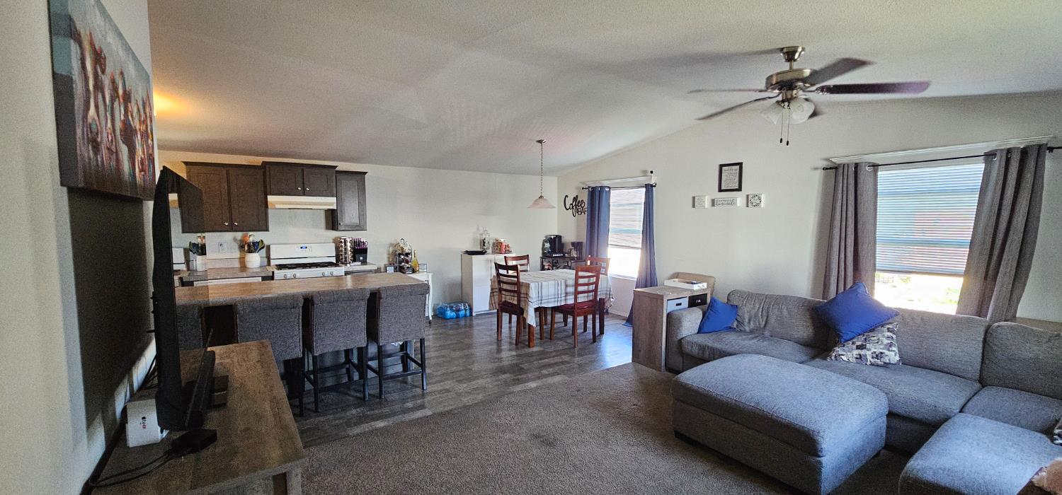 2575 S Willow #140, Fresno, CA 93725